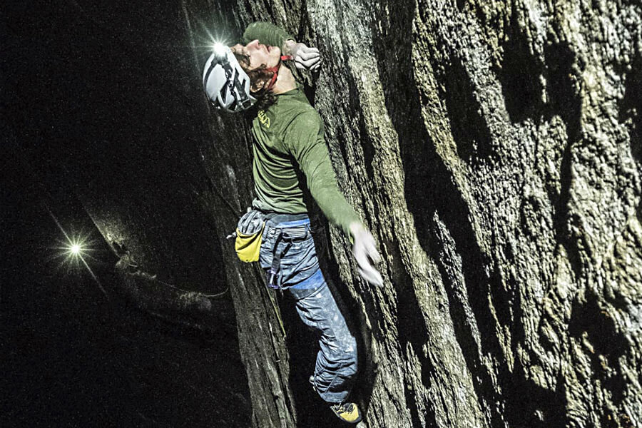 Solo climber sets new record conquering Yosemite's El Capitan